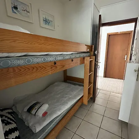 Apartment Beautiful In A Wooded